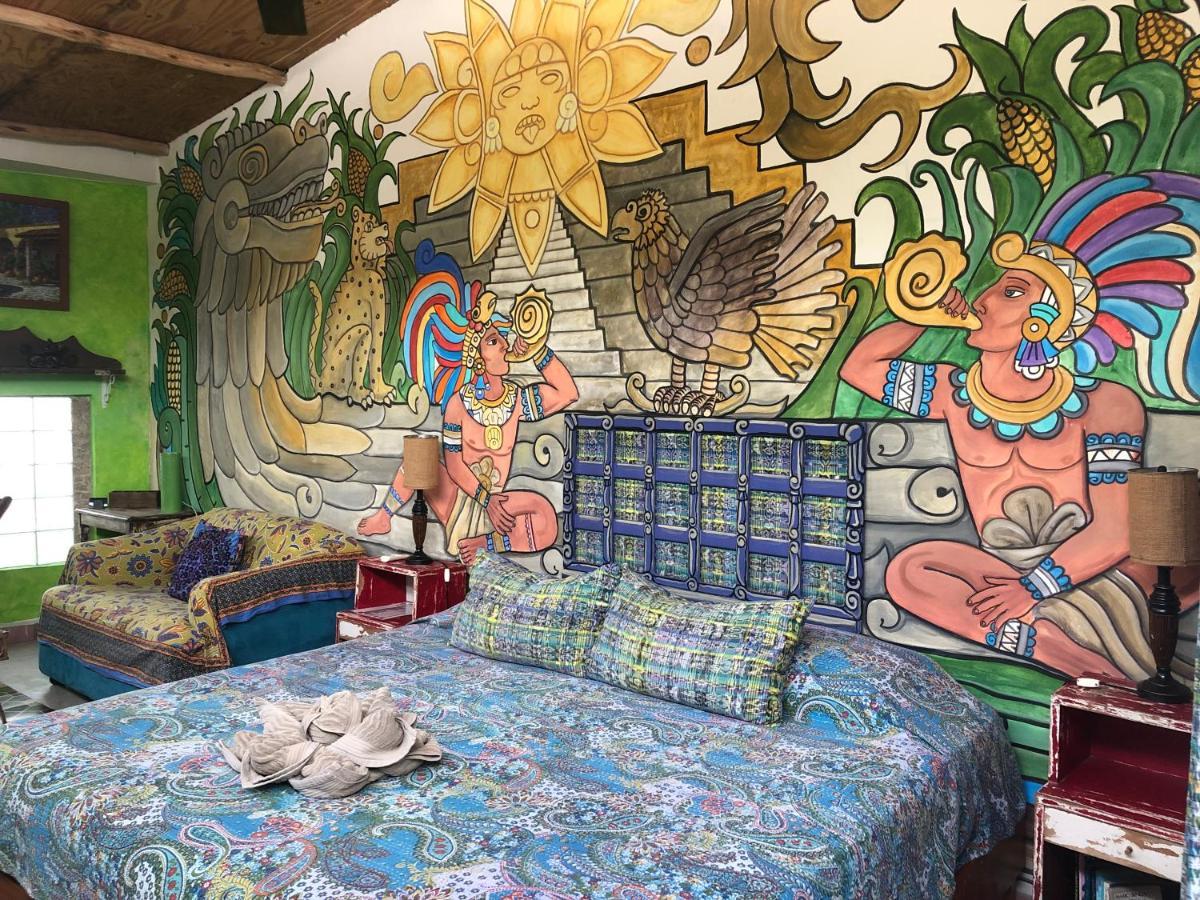 Pueblo Maya By Majikal B&B Мерида Екстериор снимка